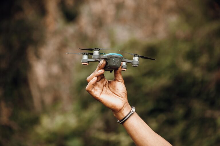 Wie kalibriere ich den Kompass meiner DJI Mavic Air 2 Drohne?