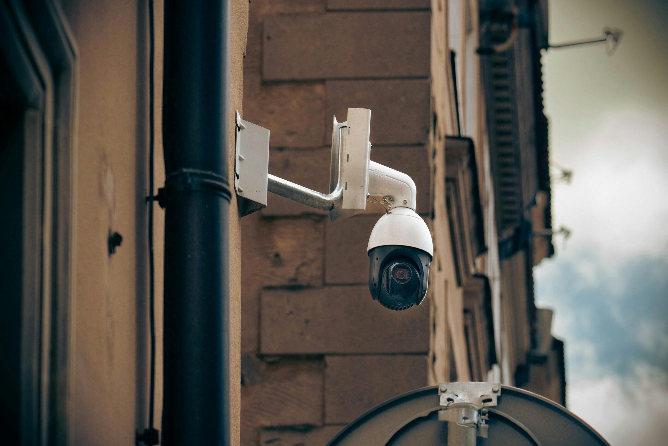 Wie stelle ich die Empfindlichkeit des Bewegungssensors meiner Arlo Pro 3 Kamera ein?