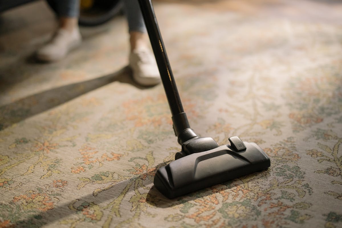 Wie entferne ich den Fehler 4 bei meinem Vorwerk Kobold VR300