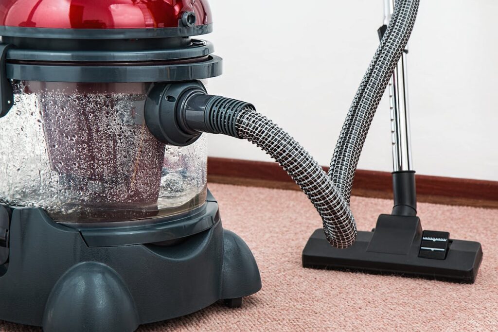 Wie kann ich die Reinigungsprobleme meines Ecovacs Deebot Ozmo T8 AIVI beheben