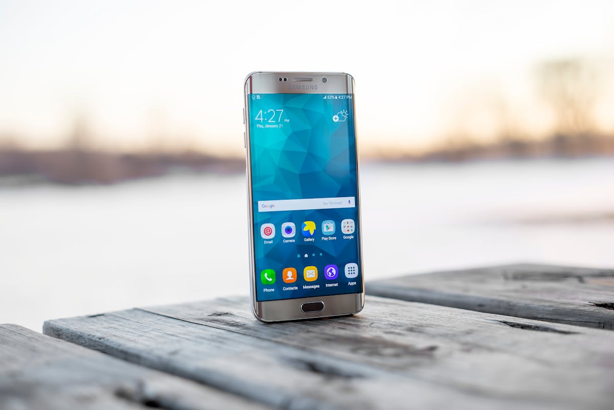 Welche Schritte beheben den Fehler E13 bei meinem Samsung Galaxy Home