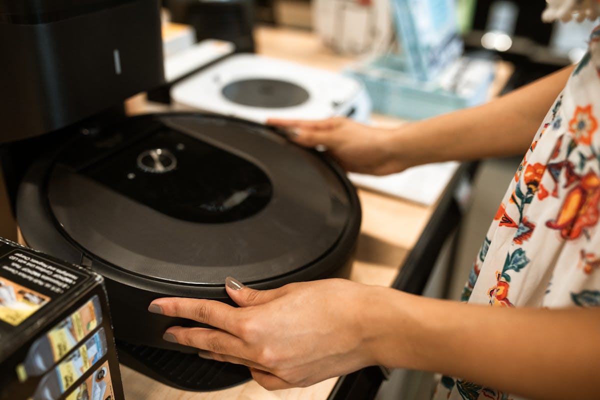 Warum zeigt mein Eufy RoboVac 30C den Fehlercode "E4" an?