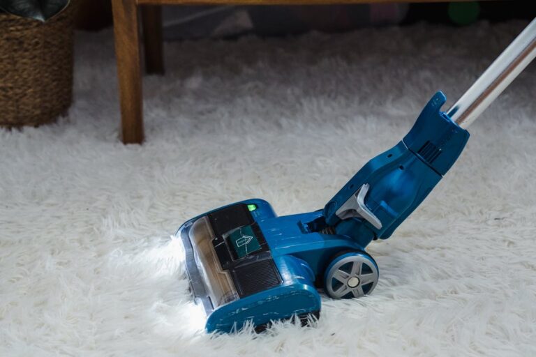 Welche Maßnahmen helfen, wenn mein Severin HV 7160 keine Ladung hält?